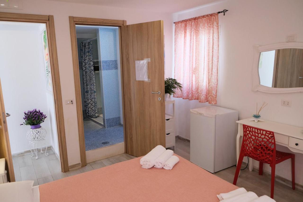 Camere Dieci Maggio Ponza Exterior photo